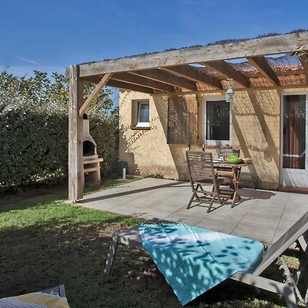Villa location pour 2 personnes Amarylis à Calvi avec jardin piscine barbecue Extérieur photo