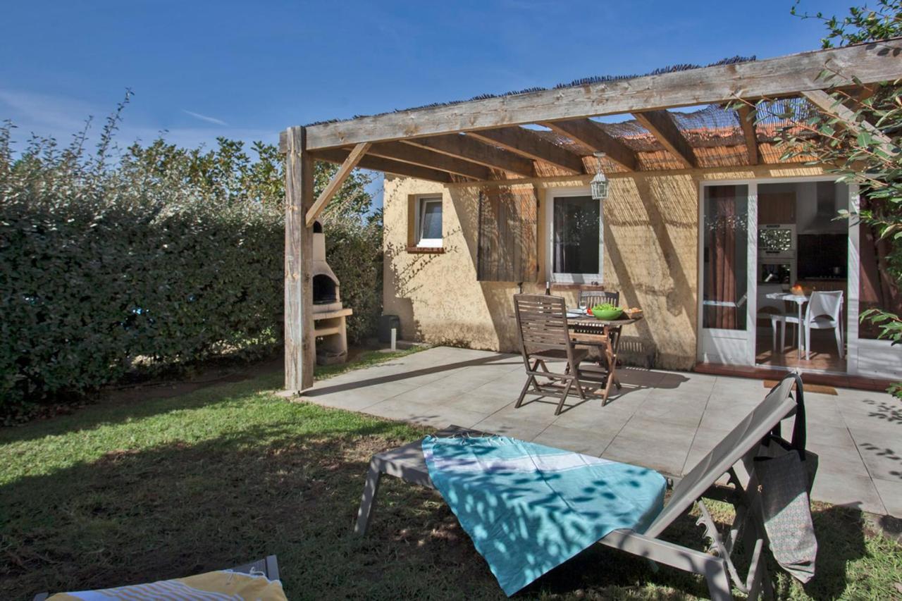 Villa location pour 2 personnes Amarylis à Calvi avec jardin piscine barbecue Extérieur photo