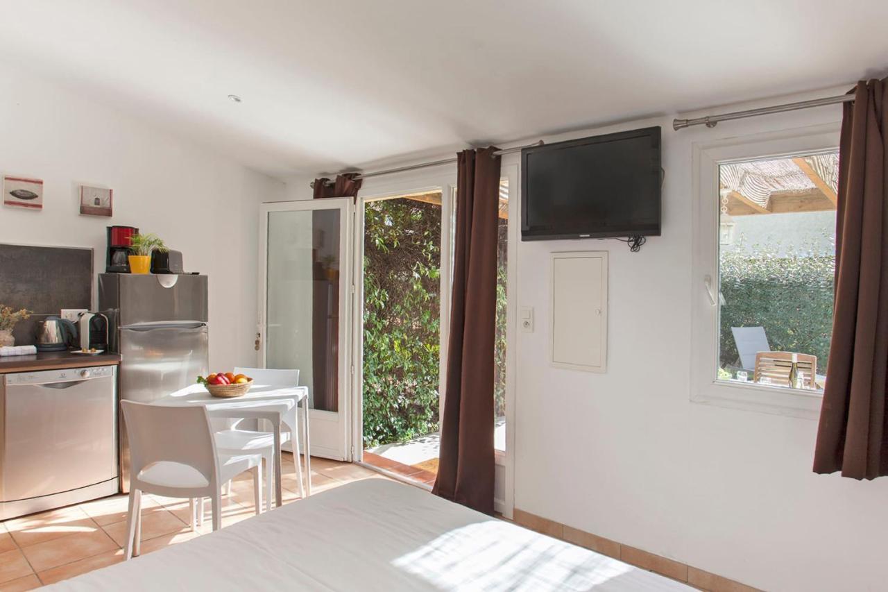 Villa location pour 2 personnes Amarylis à Calvi avec jardin piscine barbecue Extérieur photo
