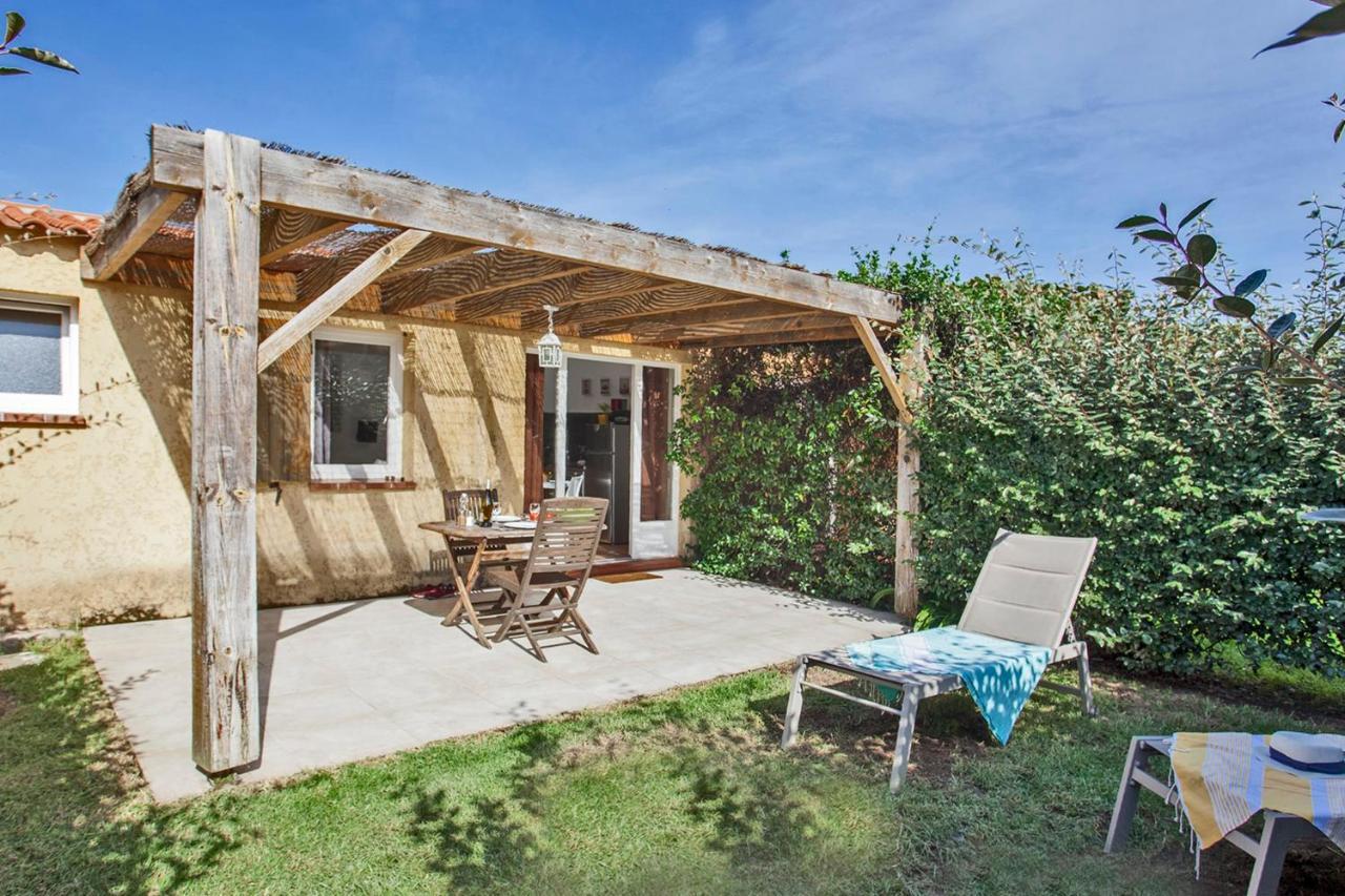 Villa location pour 2 personnes Amarylis à Calvi avec jardin piscine barbecue Extérieur photo